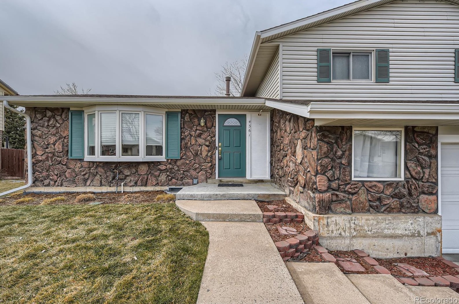 4361 Estes St, Littleton, CO 80123-1112