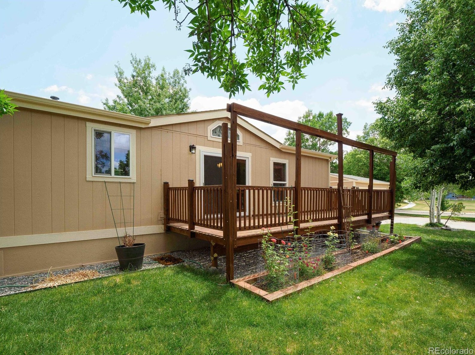 11434 Jackson, Longmont, CO 80504-6213