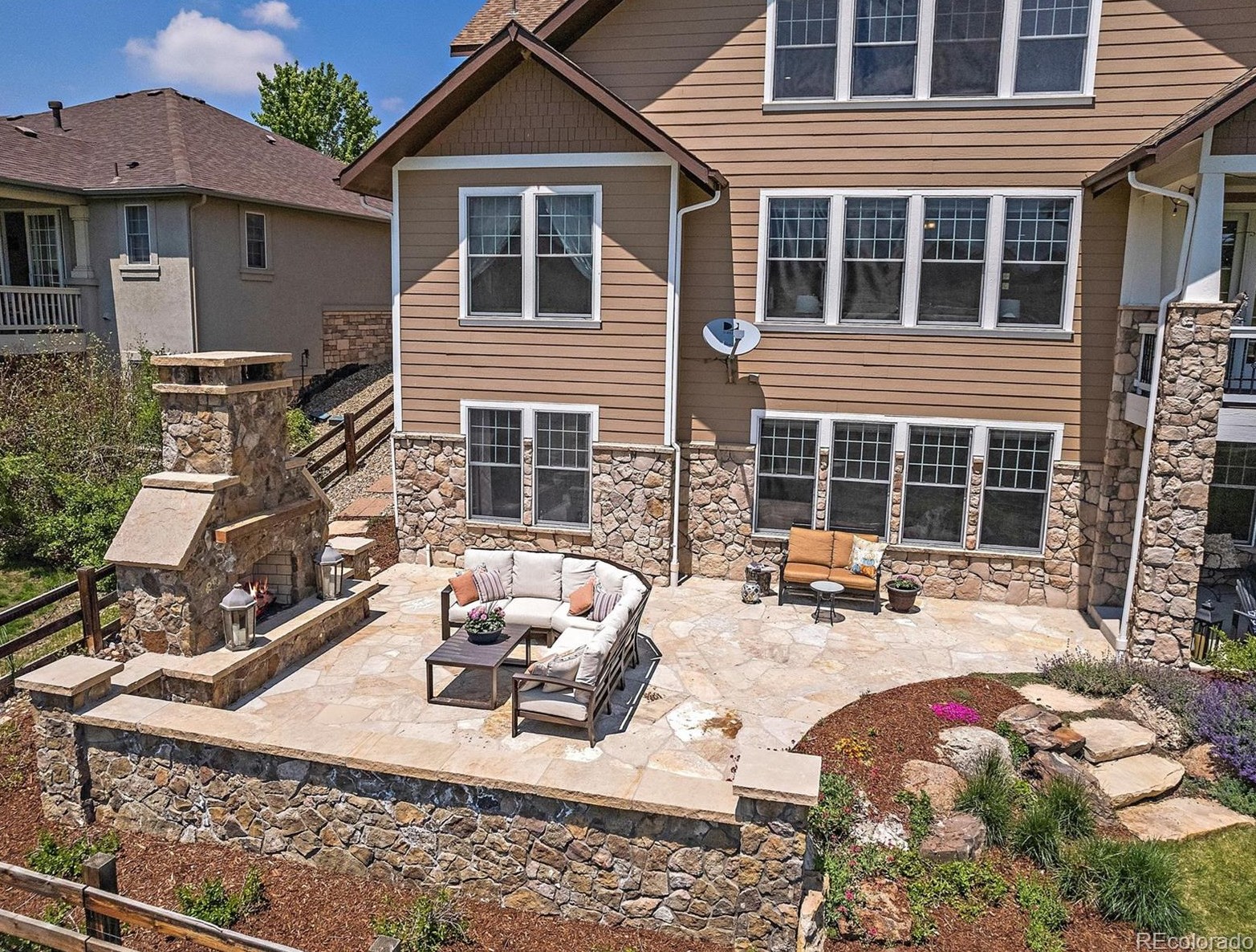 6823 Routt St, Littleton CO 80127-4961 exterior