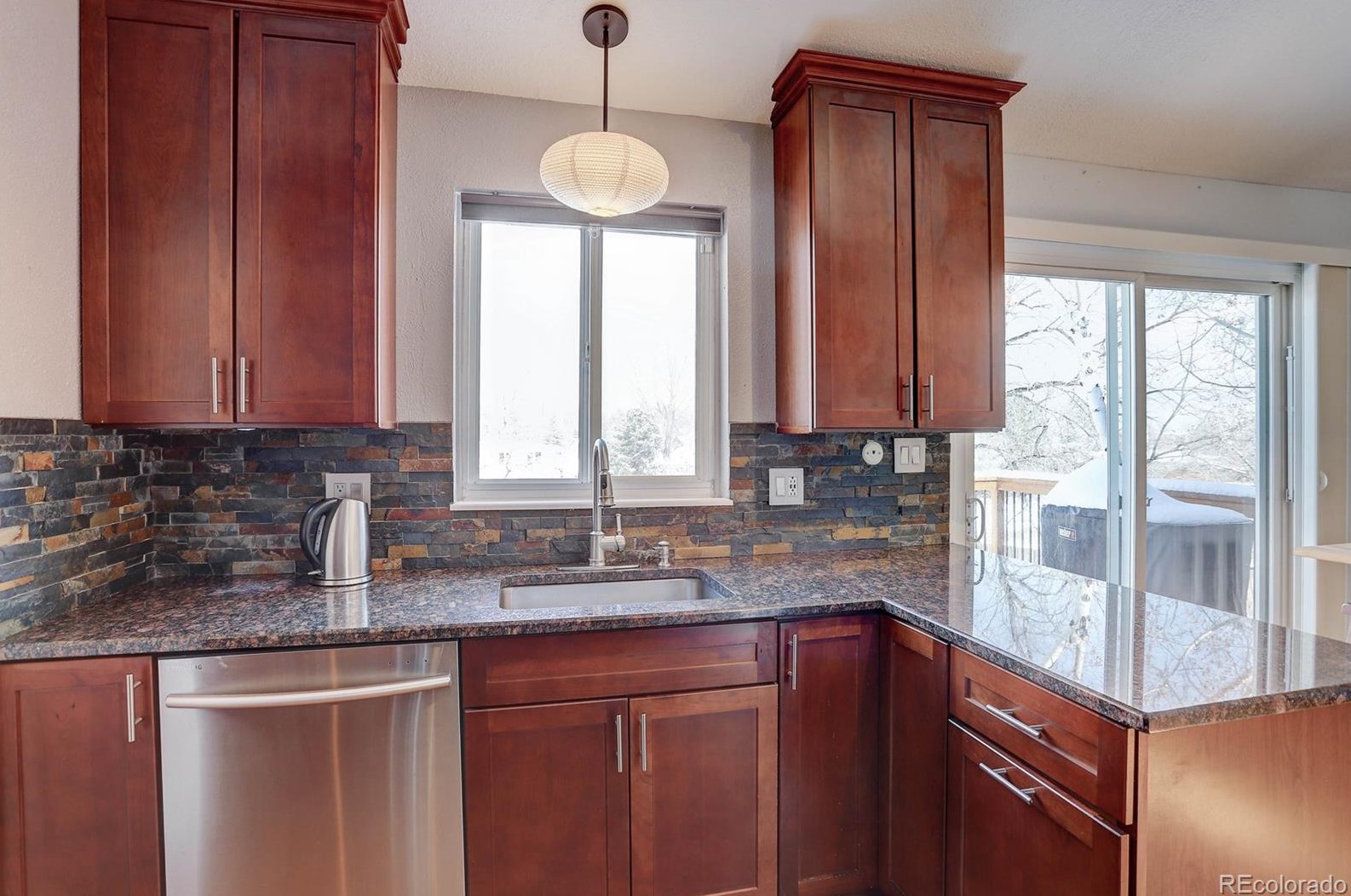 11305 Powers Ave, Littleton CO 80127-1953 exterior