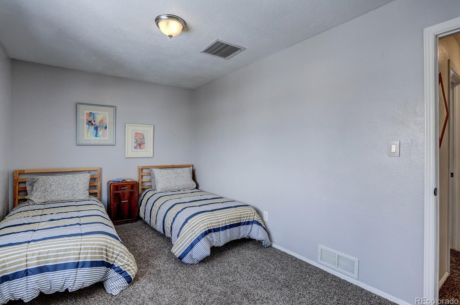 11305 Powers Ave, Littleton CO 80127-1953 exterior