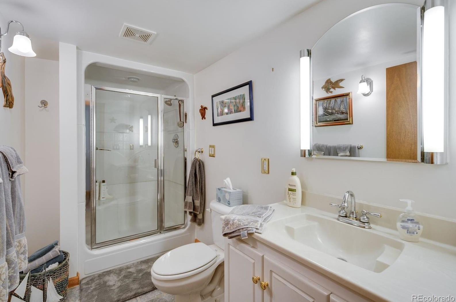 5215 Tabor St, Arvada CO  80002-1909 exterior