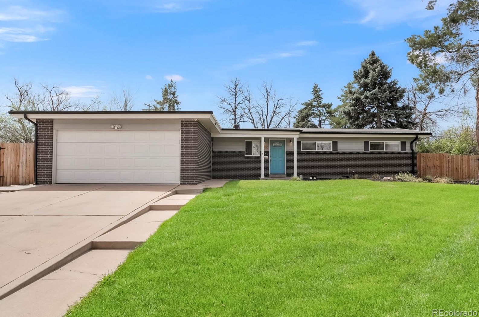 220 Costilla Ave, Littleton, CO