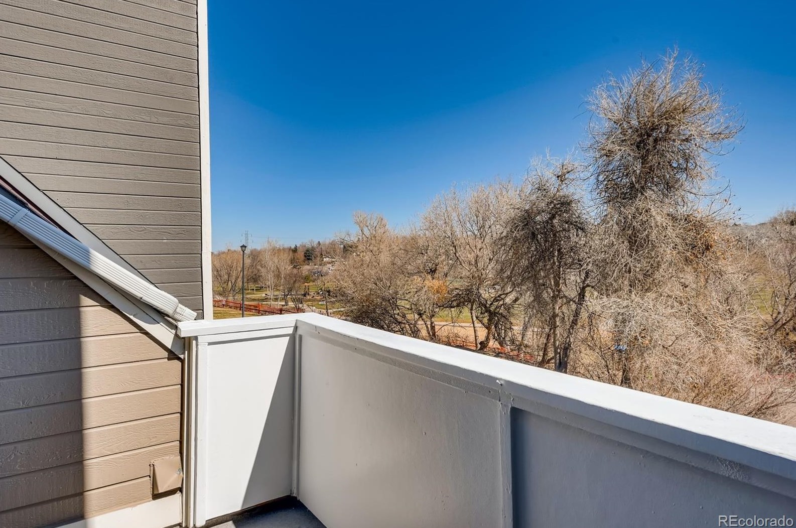 5250 Huron Way, Littleton CO  80120-1470 exterior