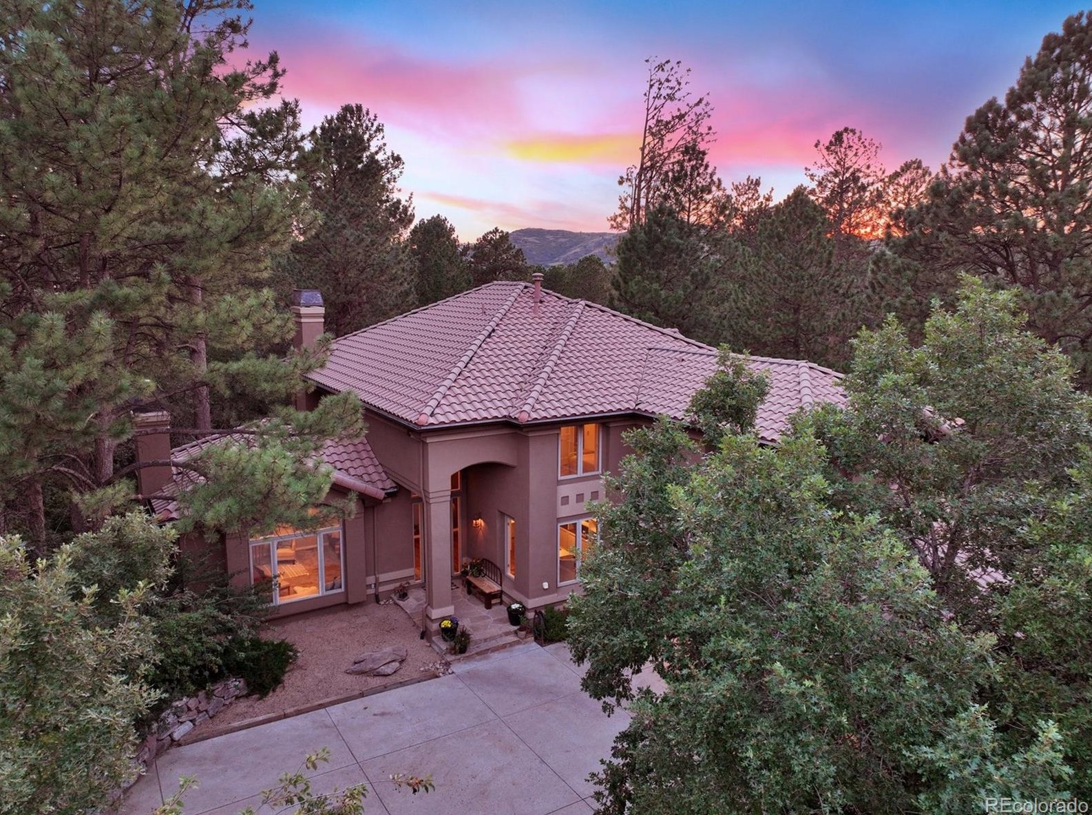 865 Homestake Ct, Castle Rock, CO 80108-9081