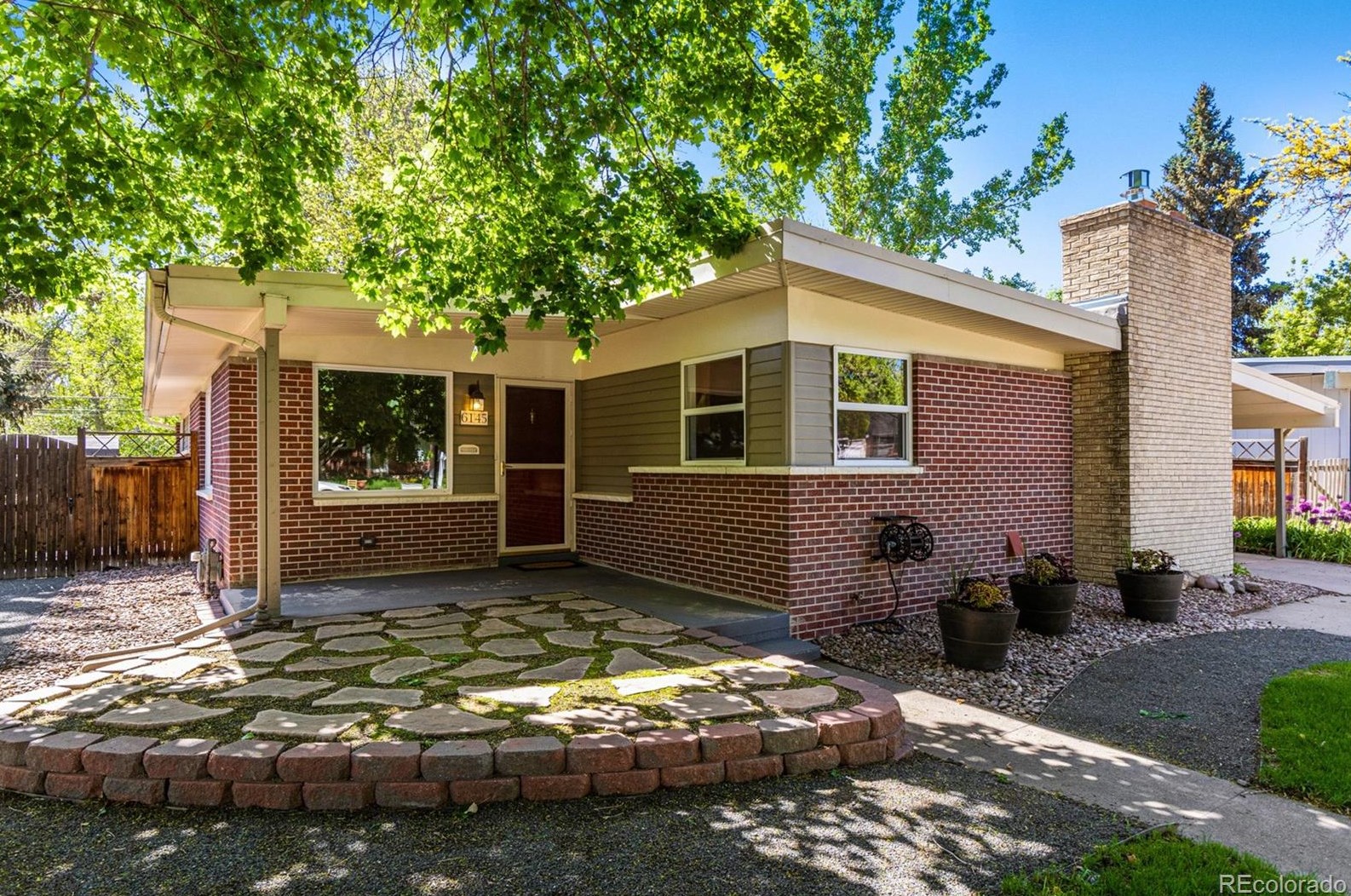 6145 Estes St, Arvada, CO 80004-5445