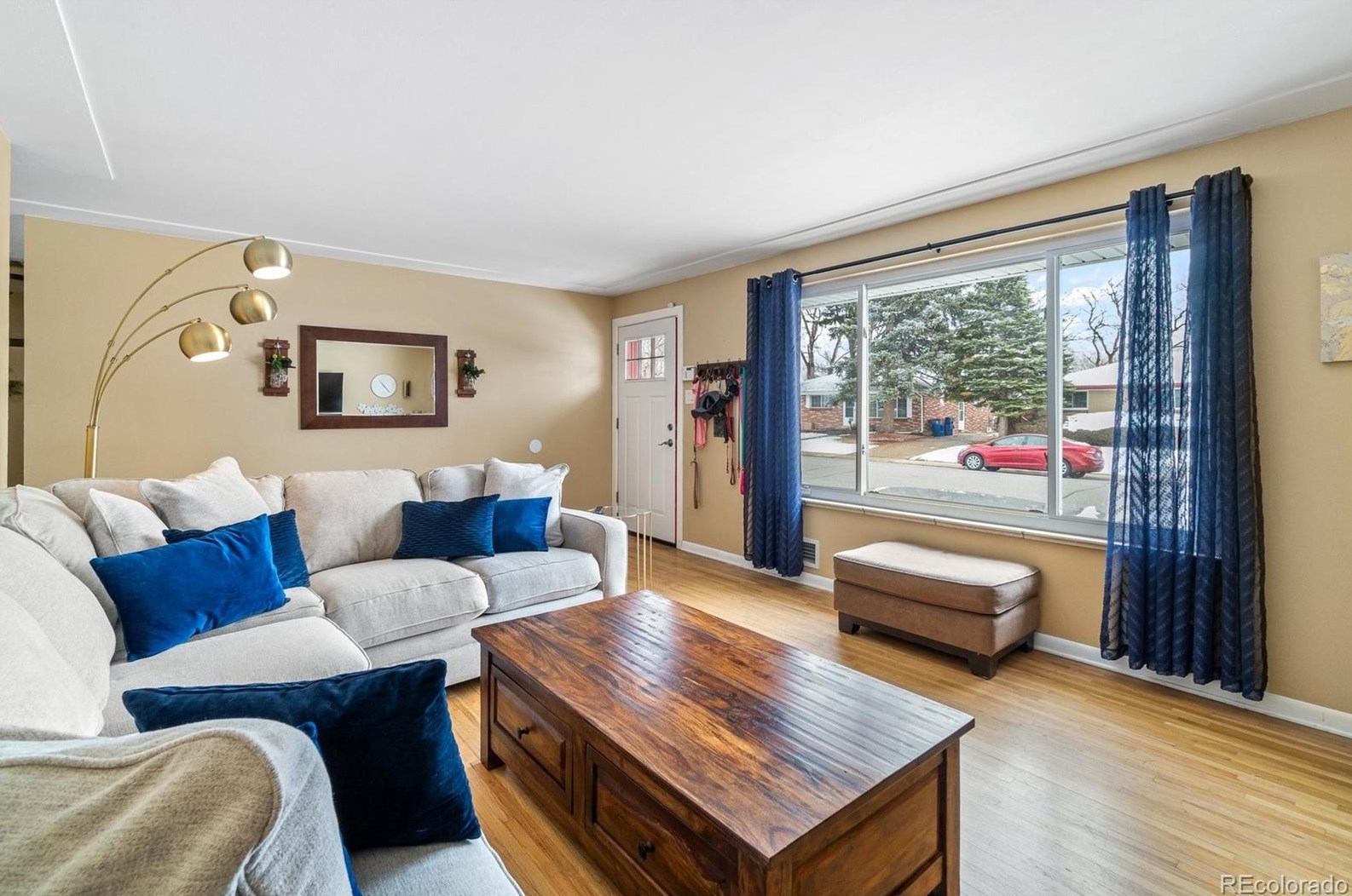 5975 Garland St, Arvada, CO 80004-5351