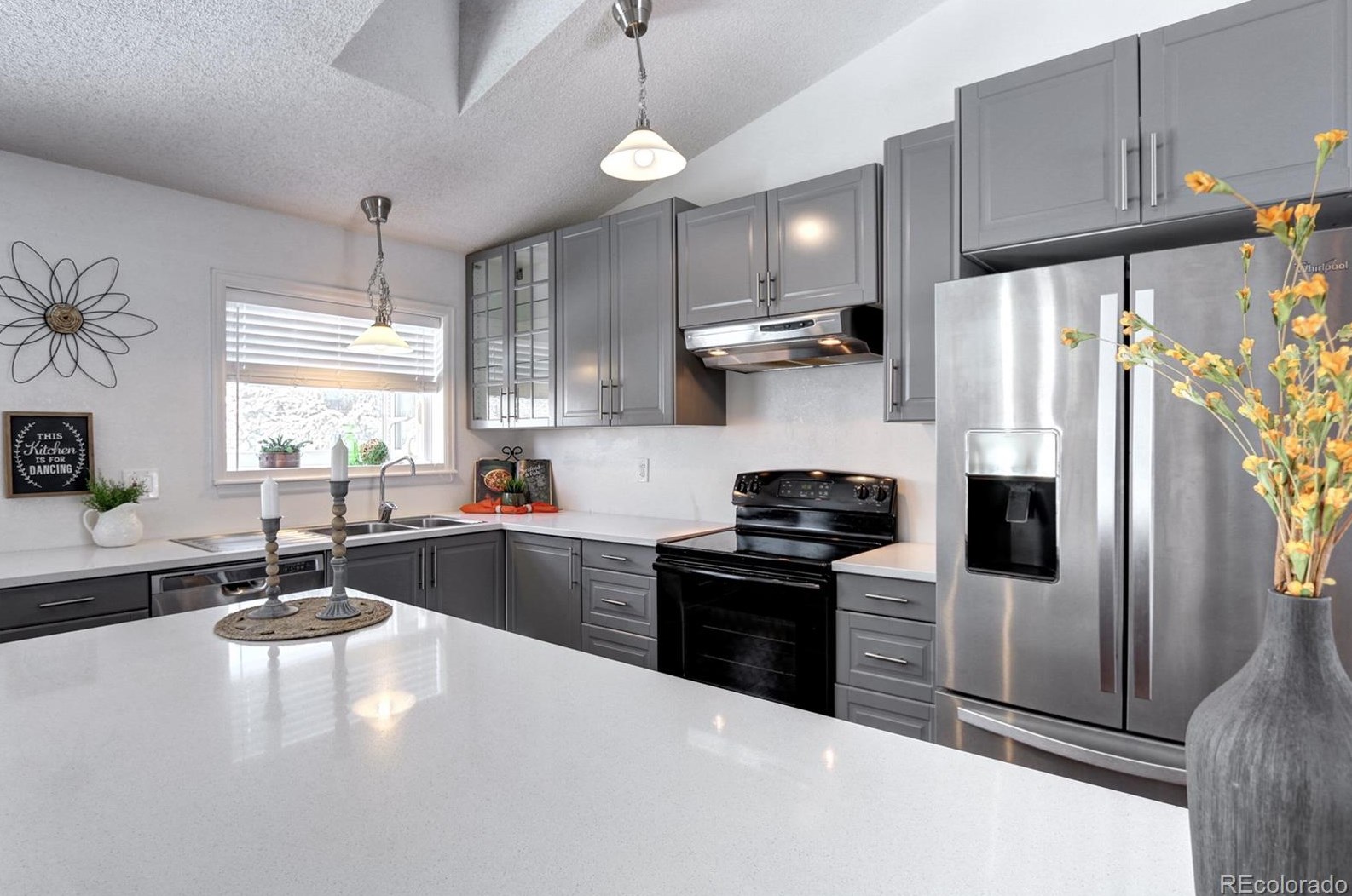 711 White Cloud Dr, Littleton CO 80126-2407 exterior