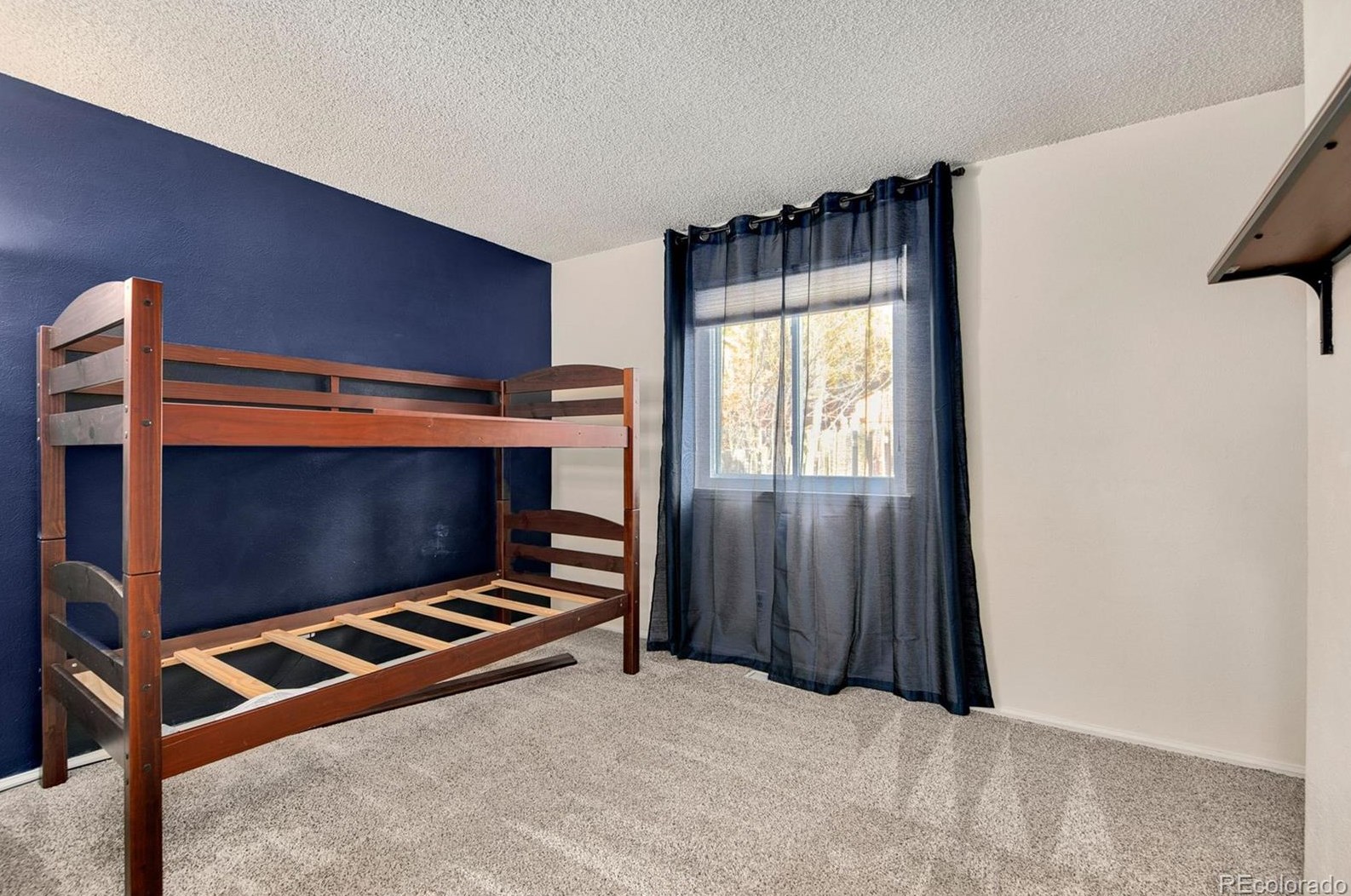 5761 71st Ave, Arvada CO  80003-3805 exterior