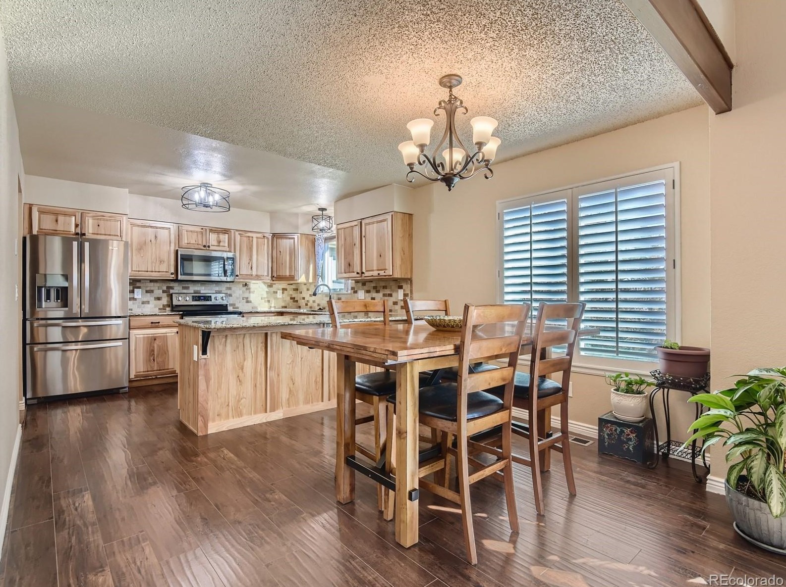 7556 Dawn Dr, Littleton CO 80125-8953 exterior