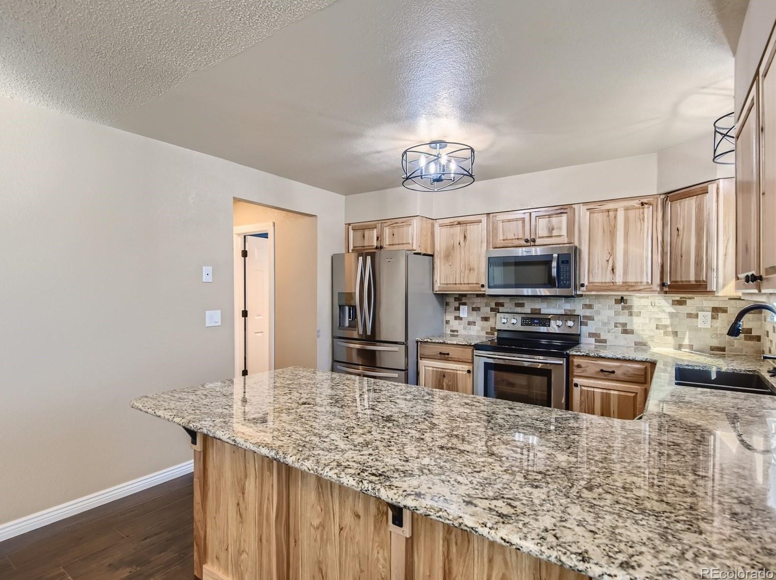 7556 Dawn Dr, Littleton CO 80125-8953 exterior