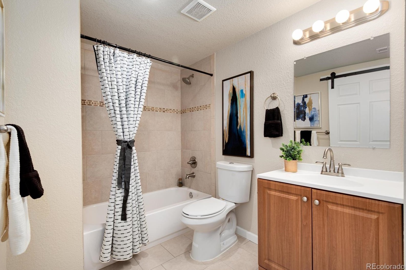 6426 Saulsbury St, Littleton CO  80123-3613 exterior