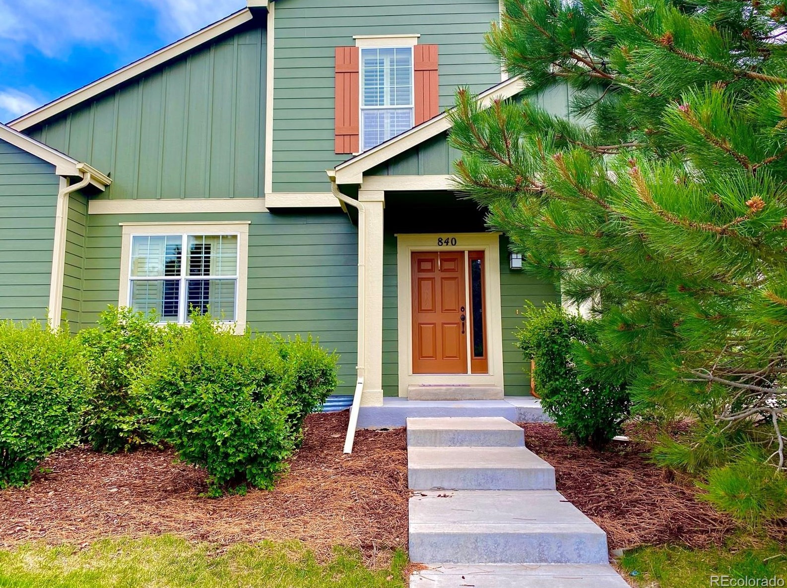 840 Ironspur Ct, Castle Rock, CO 80108-7437
