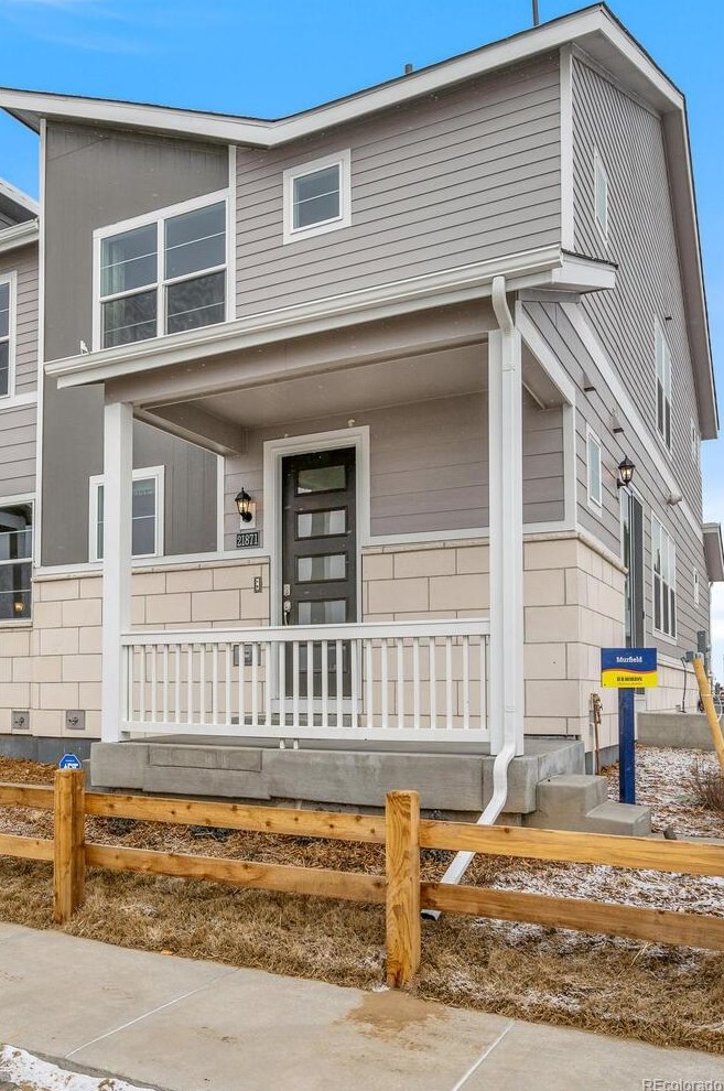 817 Quatar St, Denver, CO 80018-3157