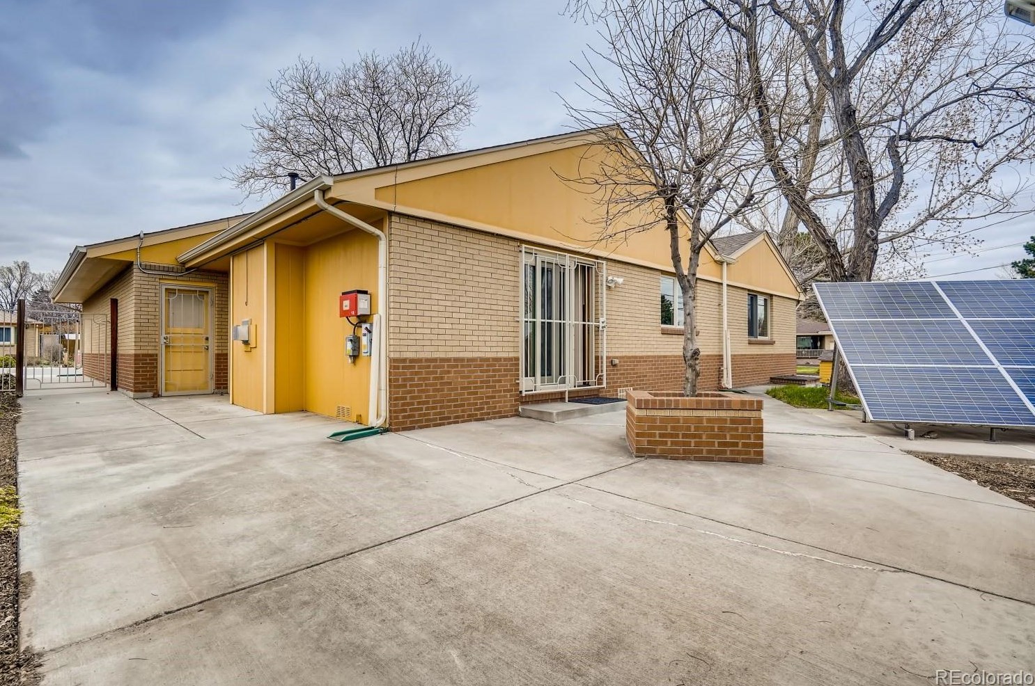 5570 Dudley Ct, Arvada CO  80002-3063 exterior