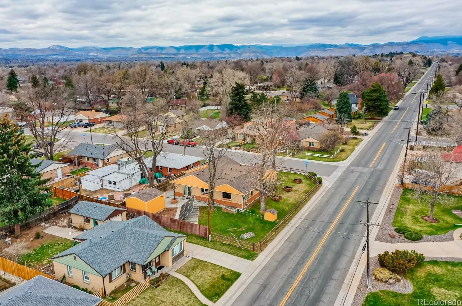 5570 Dudley Ct, Arvada CO  80002-3063 exterior
