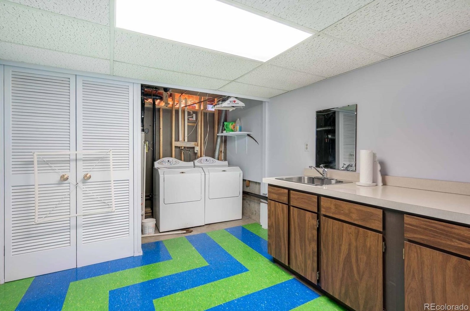 7412 Wellington St, Littleton CO 80122-3141 exterior