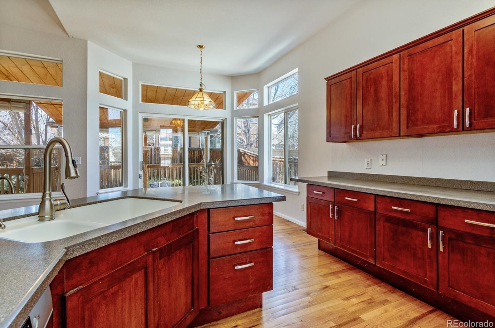 4654 Bobolink Dr, Castle Rock CO 80109-8481 exterior