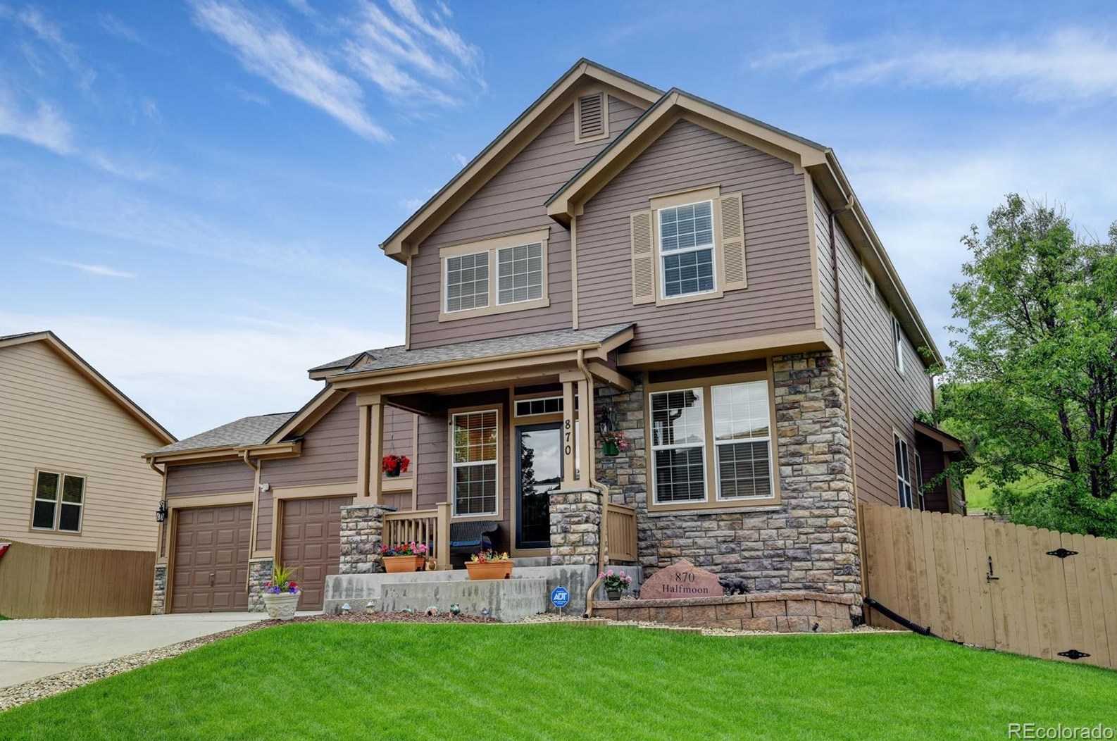 870 Halfmoon Dr, Castle Rock CO  80104-9612 exterior