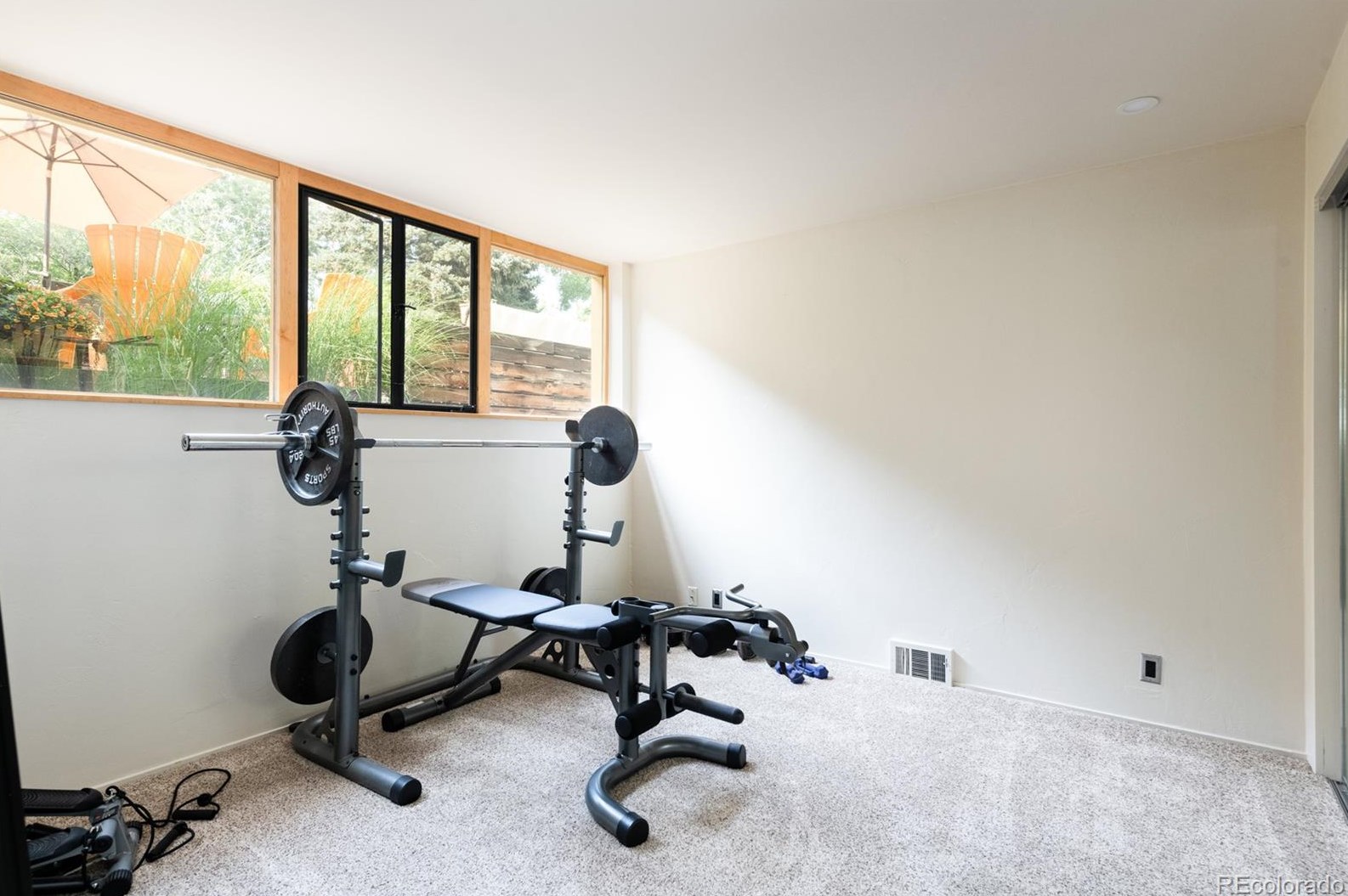 3895 Chimayo Rd, Littleton CO 80123-2929 exterior