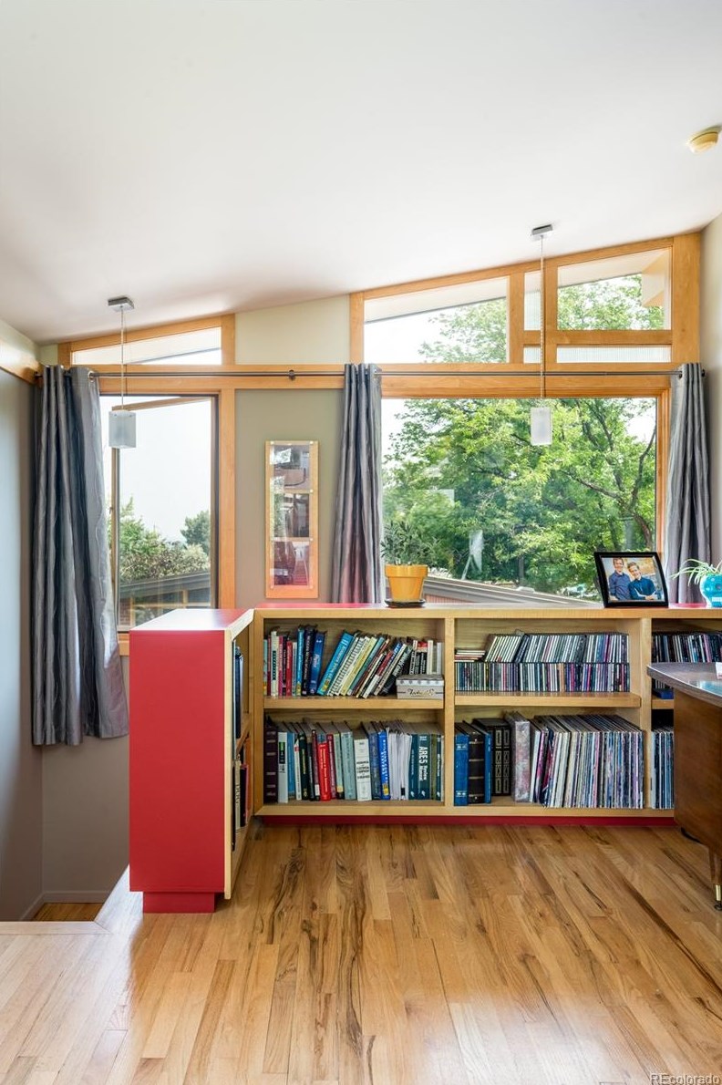 3895 Chimayo Rd, Littleton CO 80123-2929 exterior