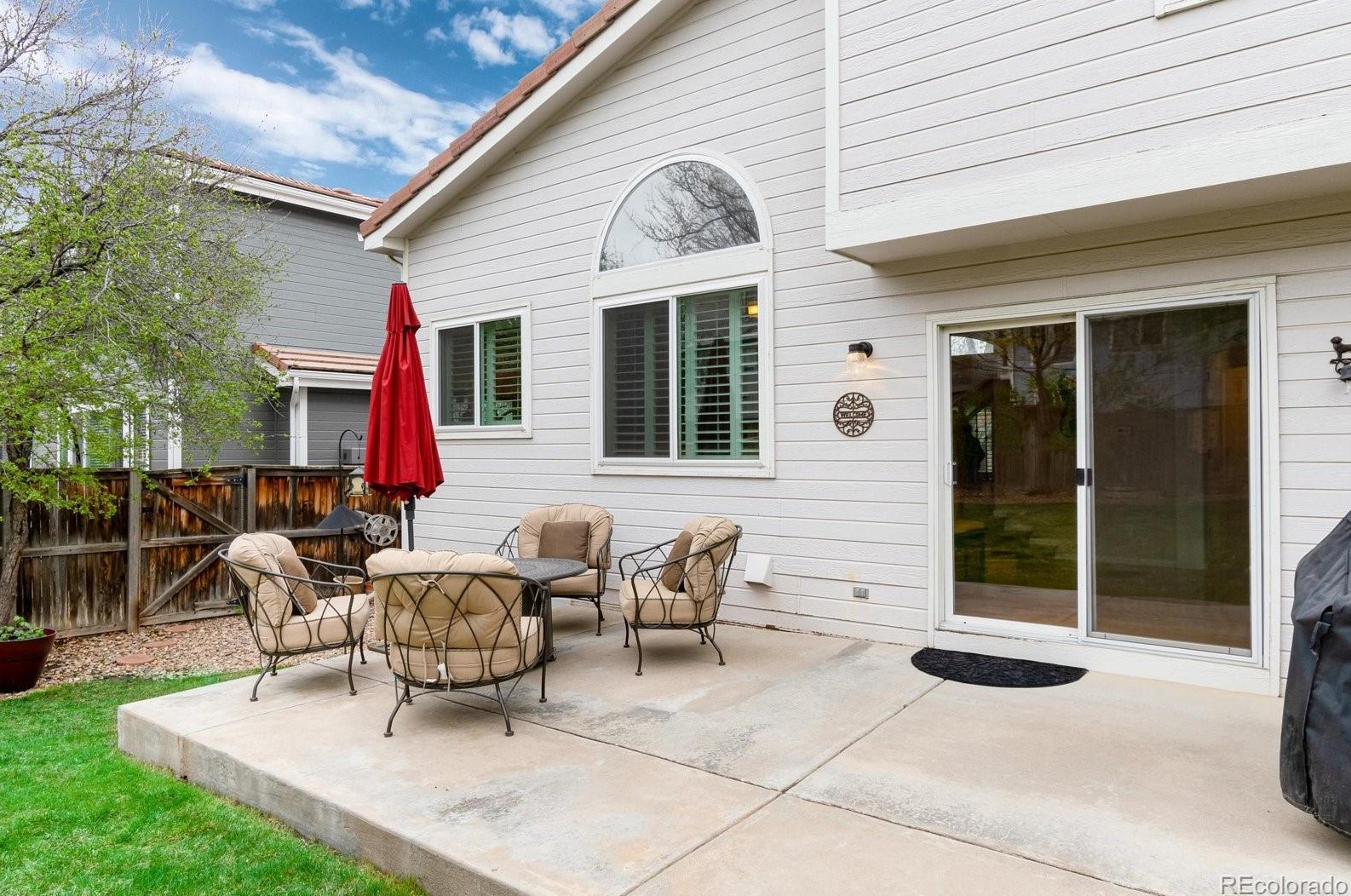 9121 Fox Fire Dr, Littleton CO 80129-6424 exterior