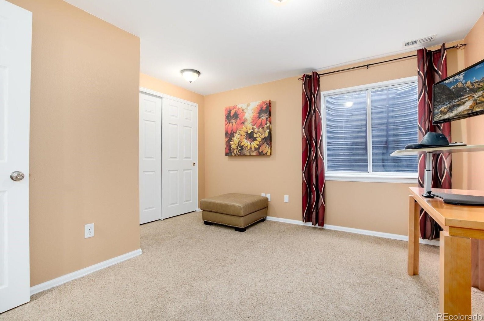 9121 Fox Fire Dr, Littleton CO 80129-6424 exterior