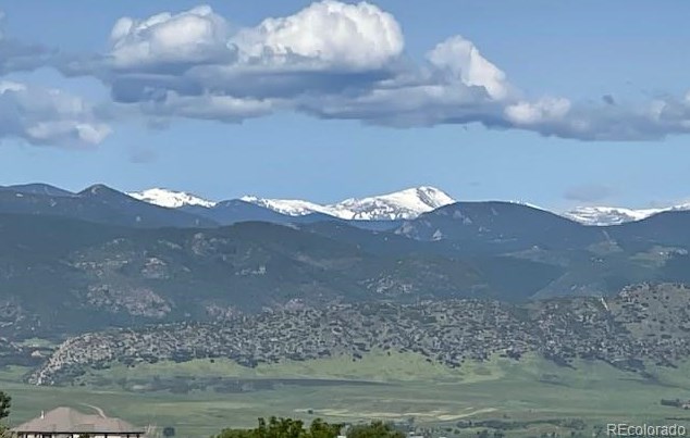 10886 Chatfield Dr, Littleton CO 80128-6136 exterior