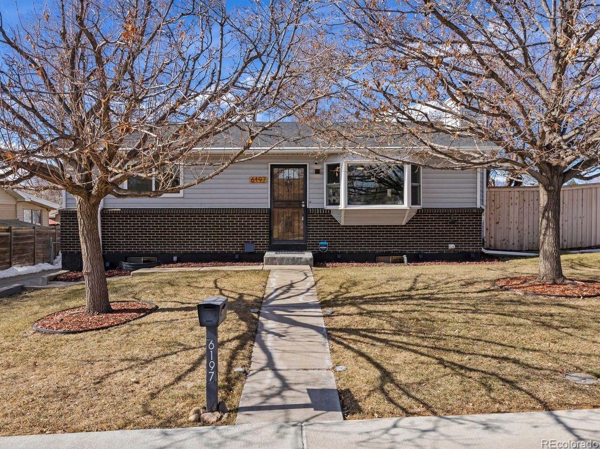 6197 Depew St, Arvada, CO 80003-5151