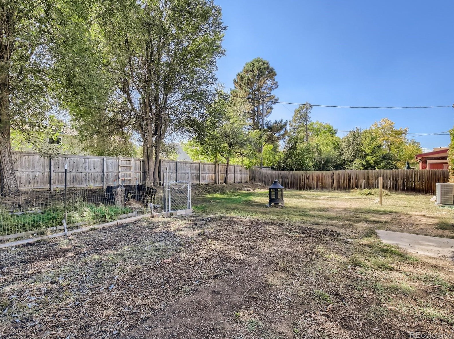 10792 Allendale Dr, Arvada CO  80004-4677 exterior