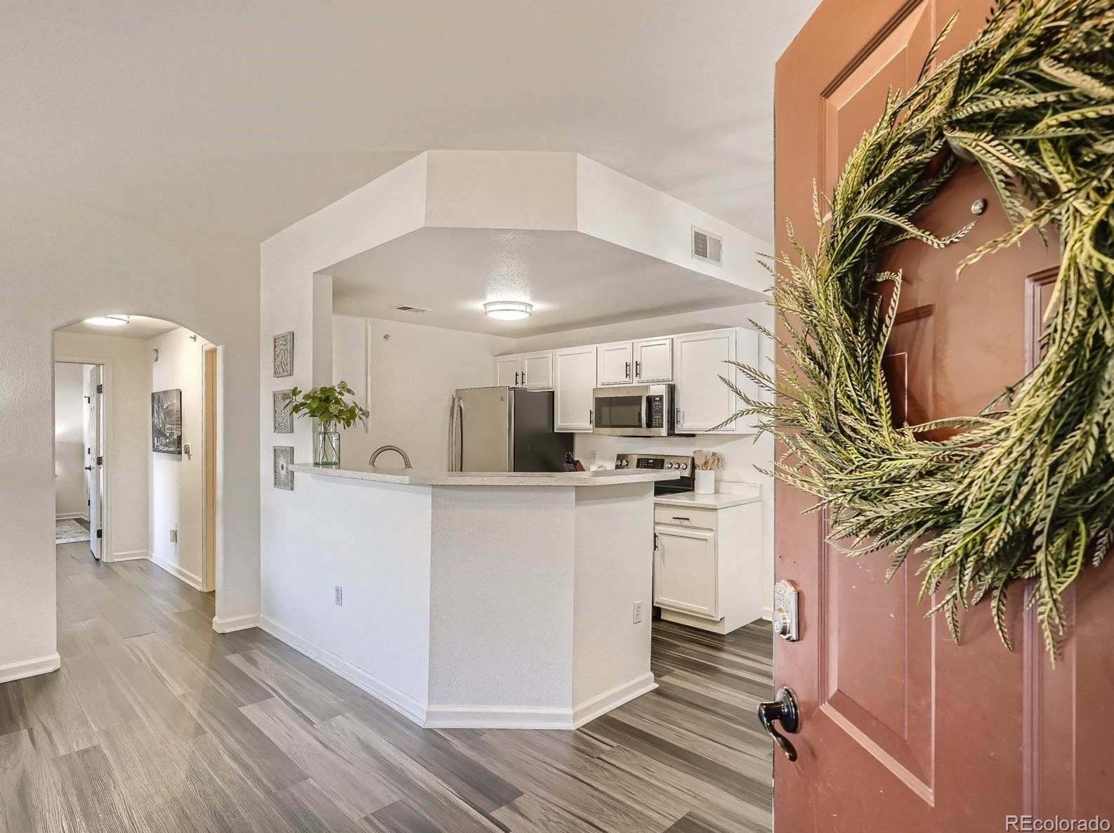 7440 S Blackhawk St #8204, Englewood, CO 80112