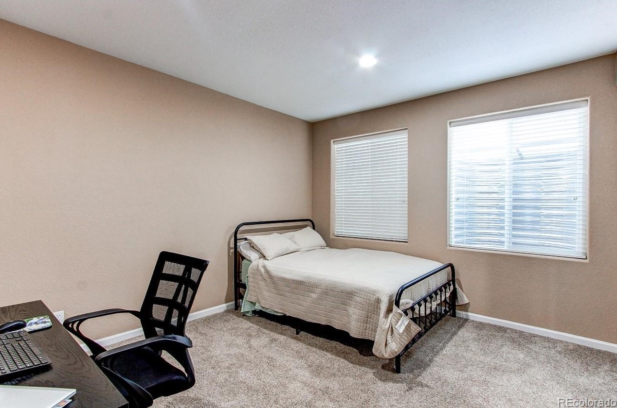 2135 Candleglow St, Castle Rock CO  80109-3563 exterior