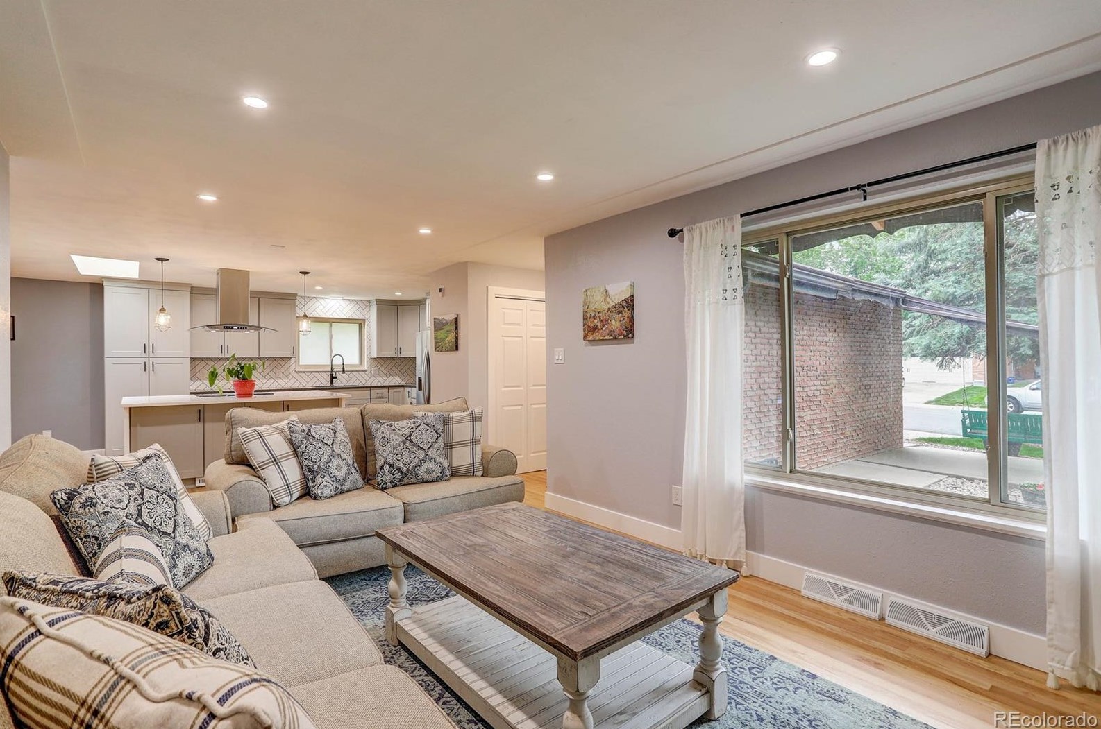 6147 Dudley Ct, Arvada CO  80004-5471 exterior