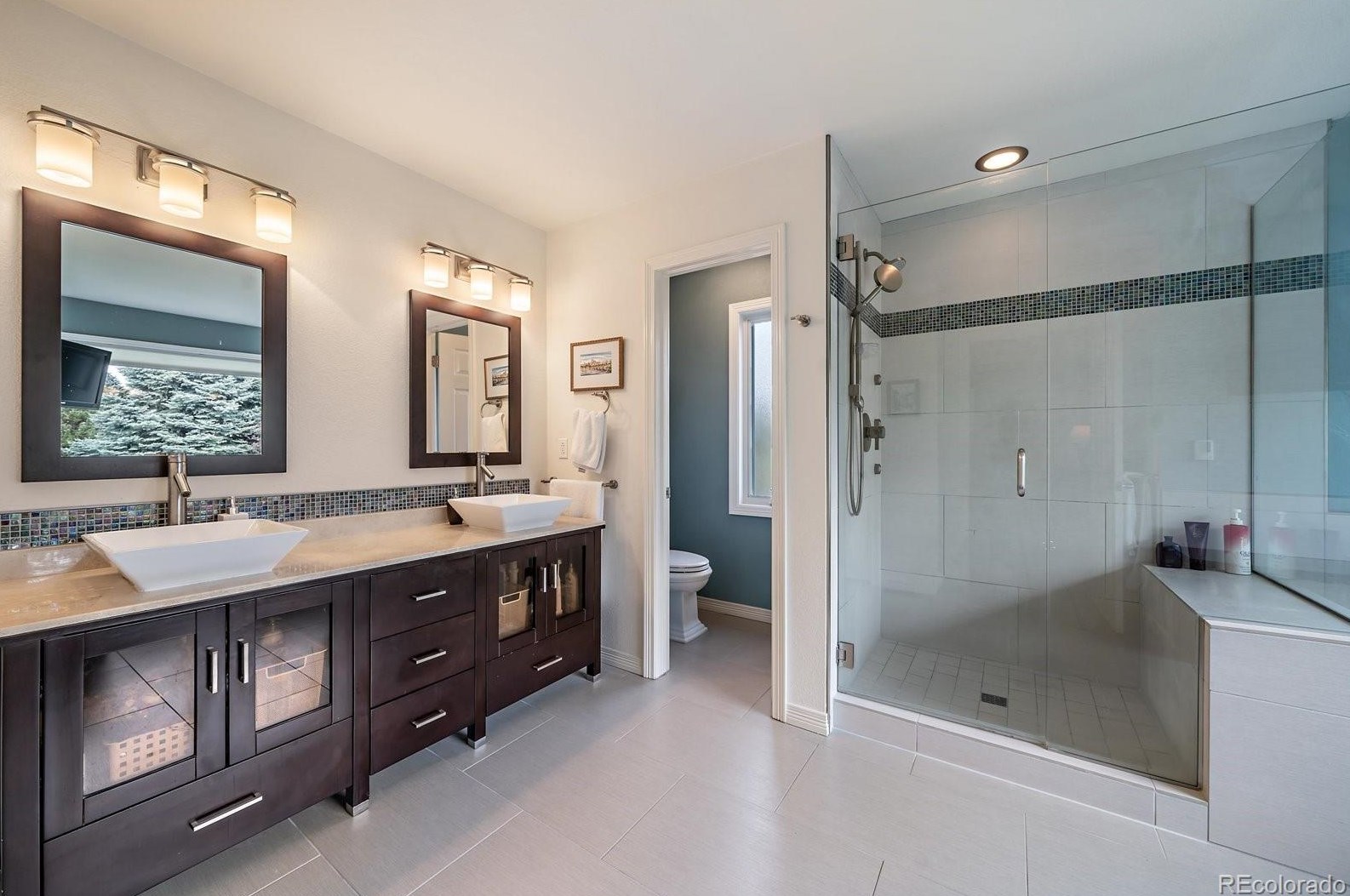 5855 Forest St, Littleton CO 80121-2142 exterior