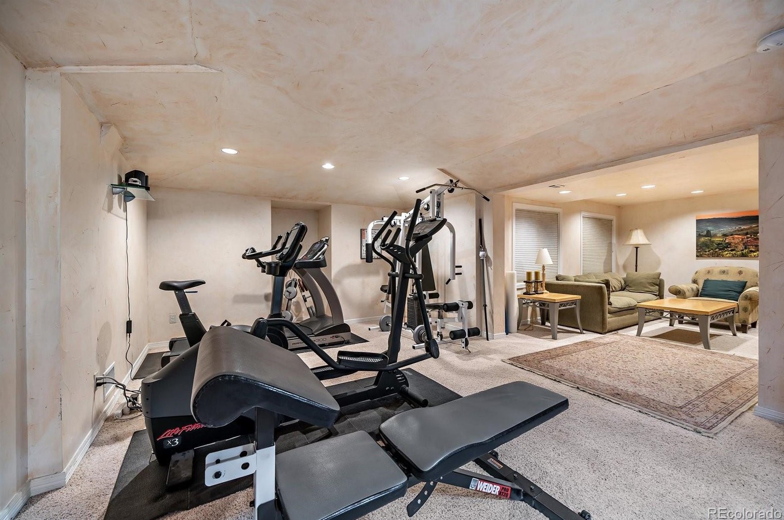 5855 Forest St, Littleton CO 80121-2142 exterior