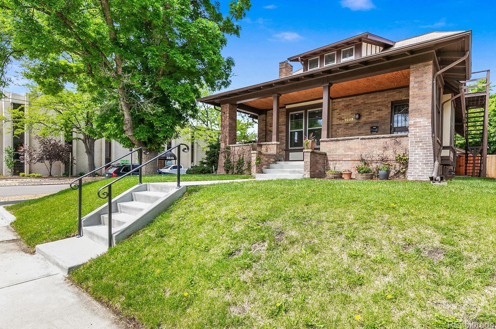 1205 Monroe St, Denver, CO 80206-3445