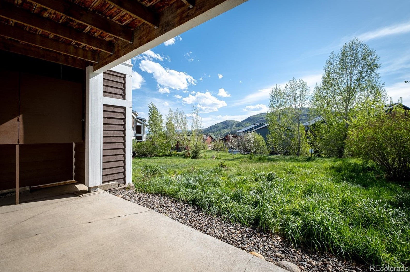 487 Mountain Vista Cir, Steamboat Springs CO 80487-3103 exterior
