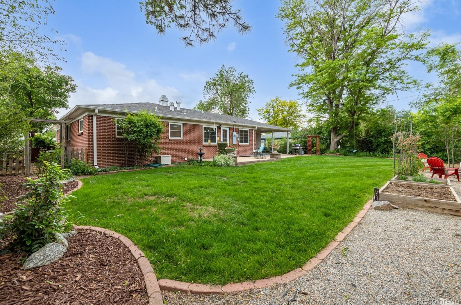 449 Caley Dr, Littleton CO 80123-3588 exterior