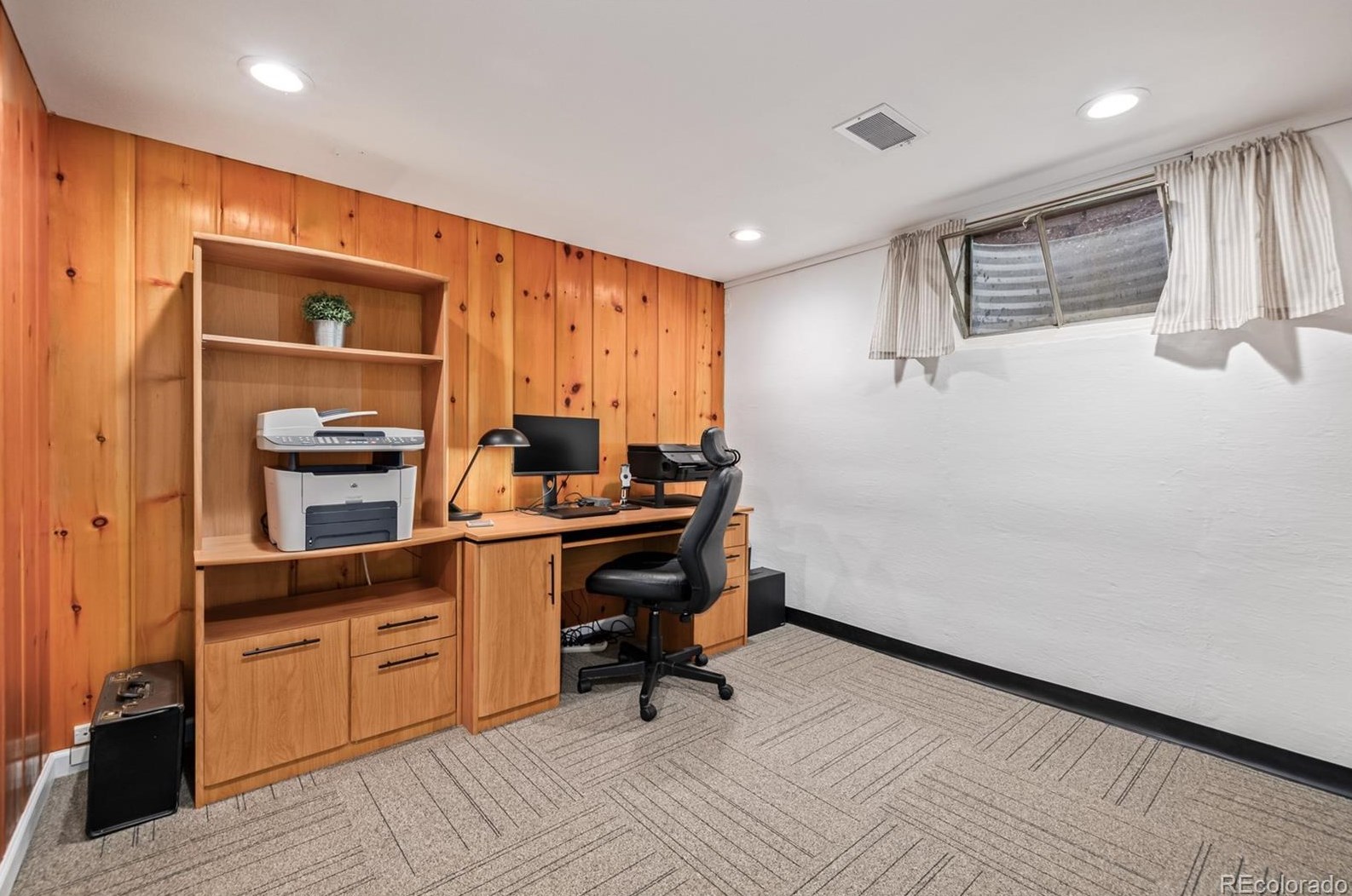 449 Caley Dr, Littleton CO 80123-3588 exterior