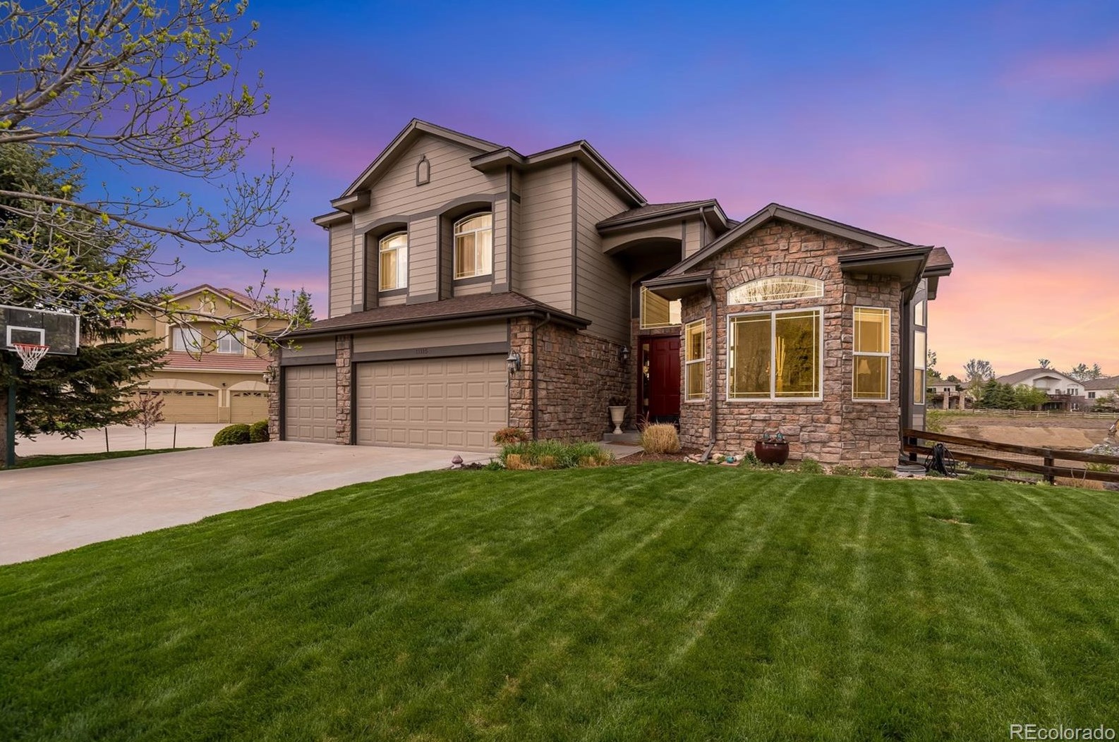 11115 Rockland Dr, Littleton, CO 80127-5089