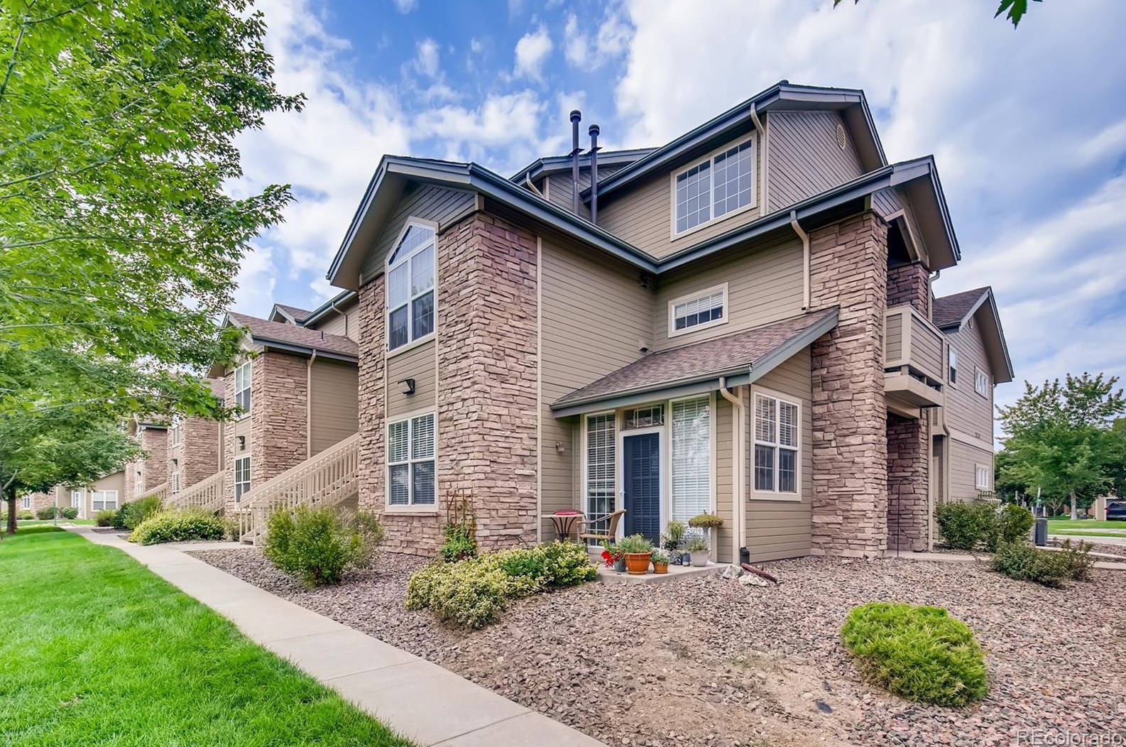 2860 Centennial Dr, Littleton CO 80123-8973 exterior