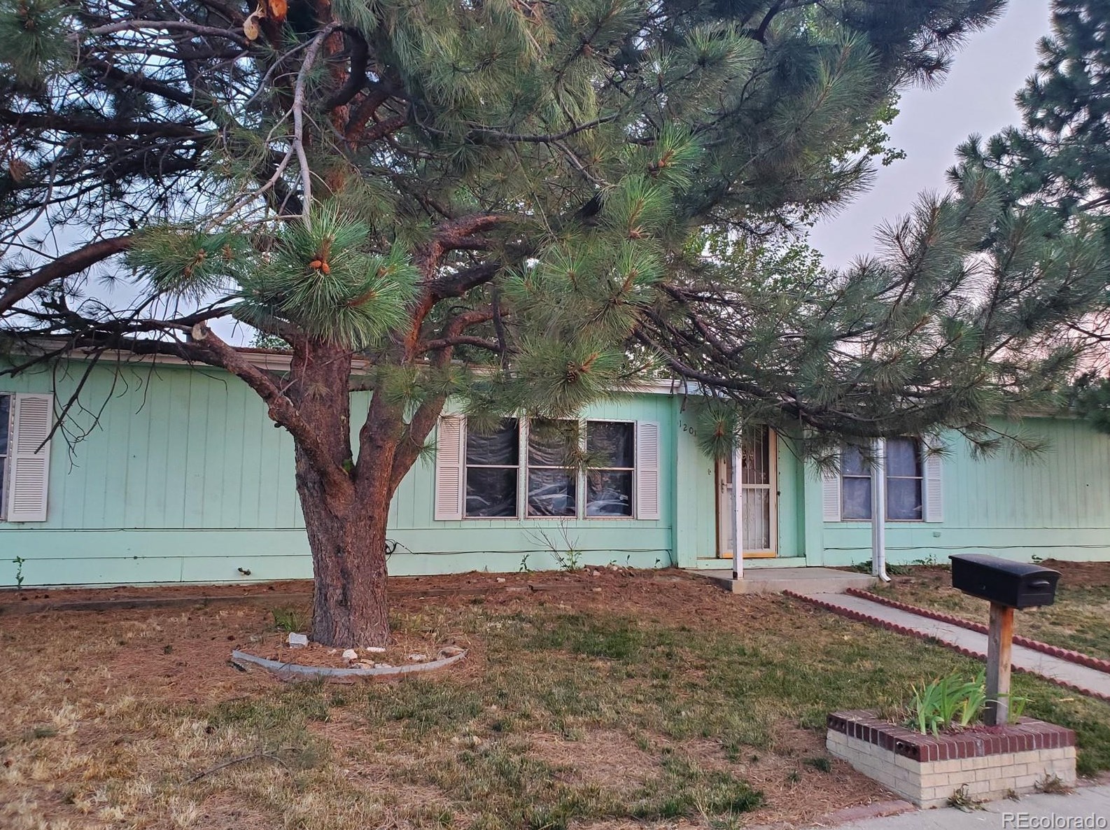 1201 Maclaughlin Ct, Erie, CO 80514-9607