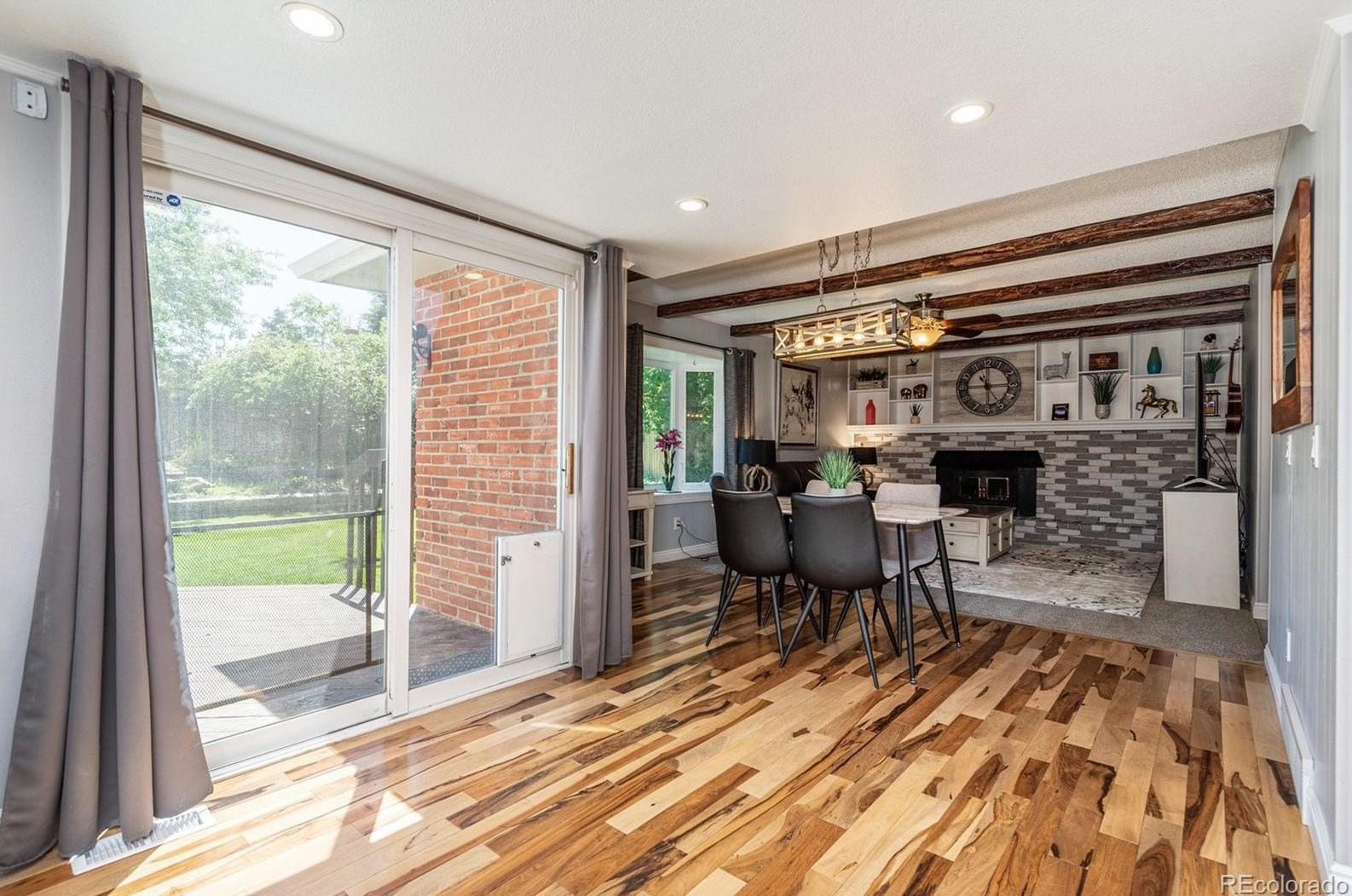 7392 Downing Cir, Littleton CO 80122-1426 exterior