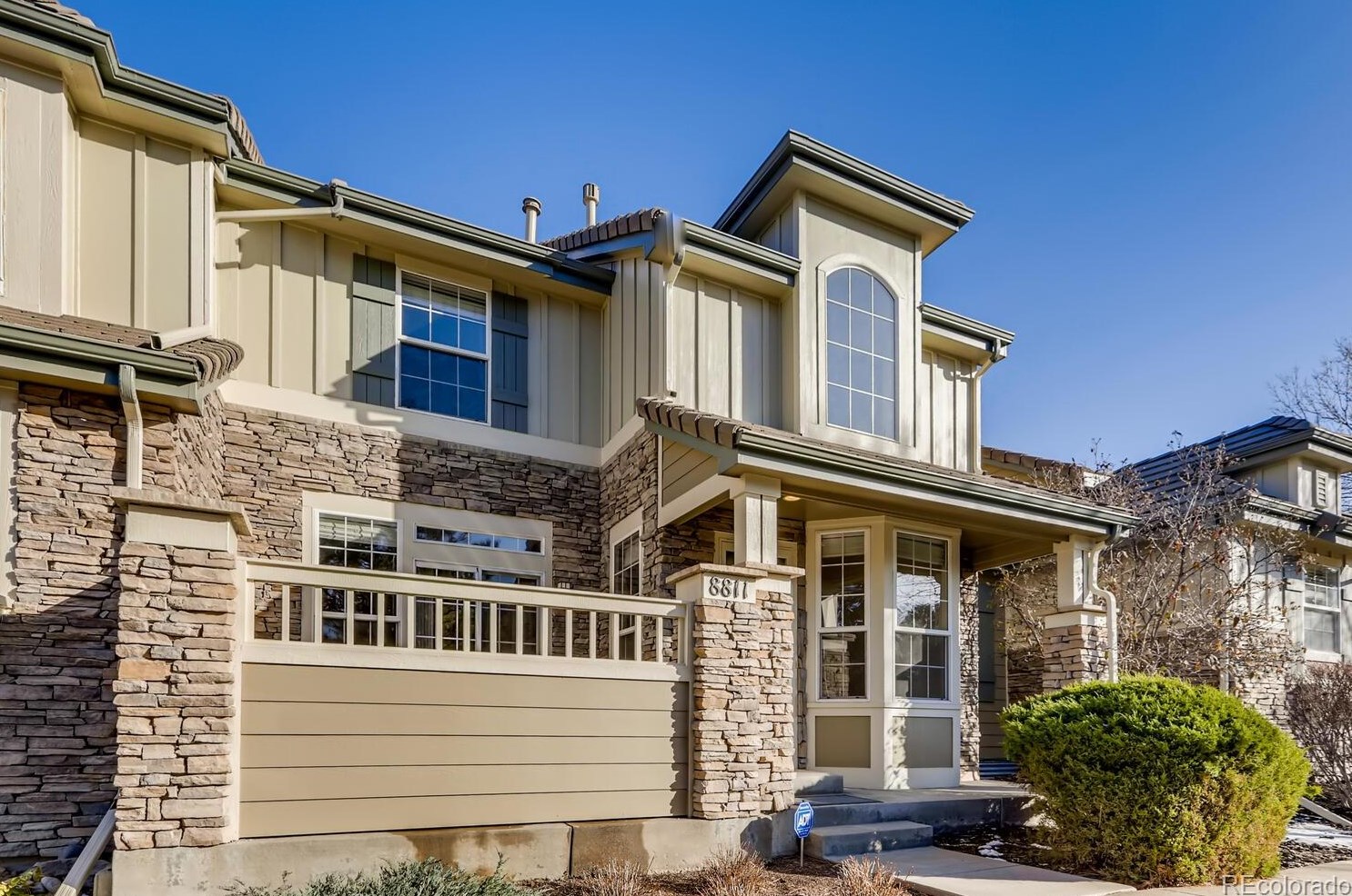 8811 Edinburgh Cir, Littleton, CO 80129-2241