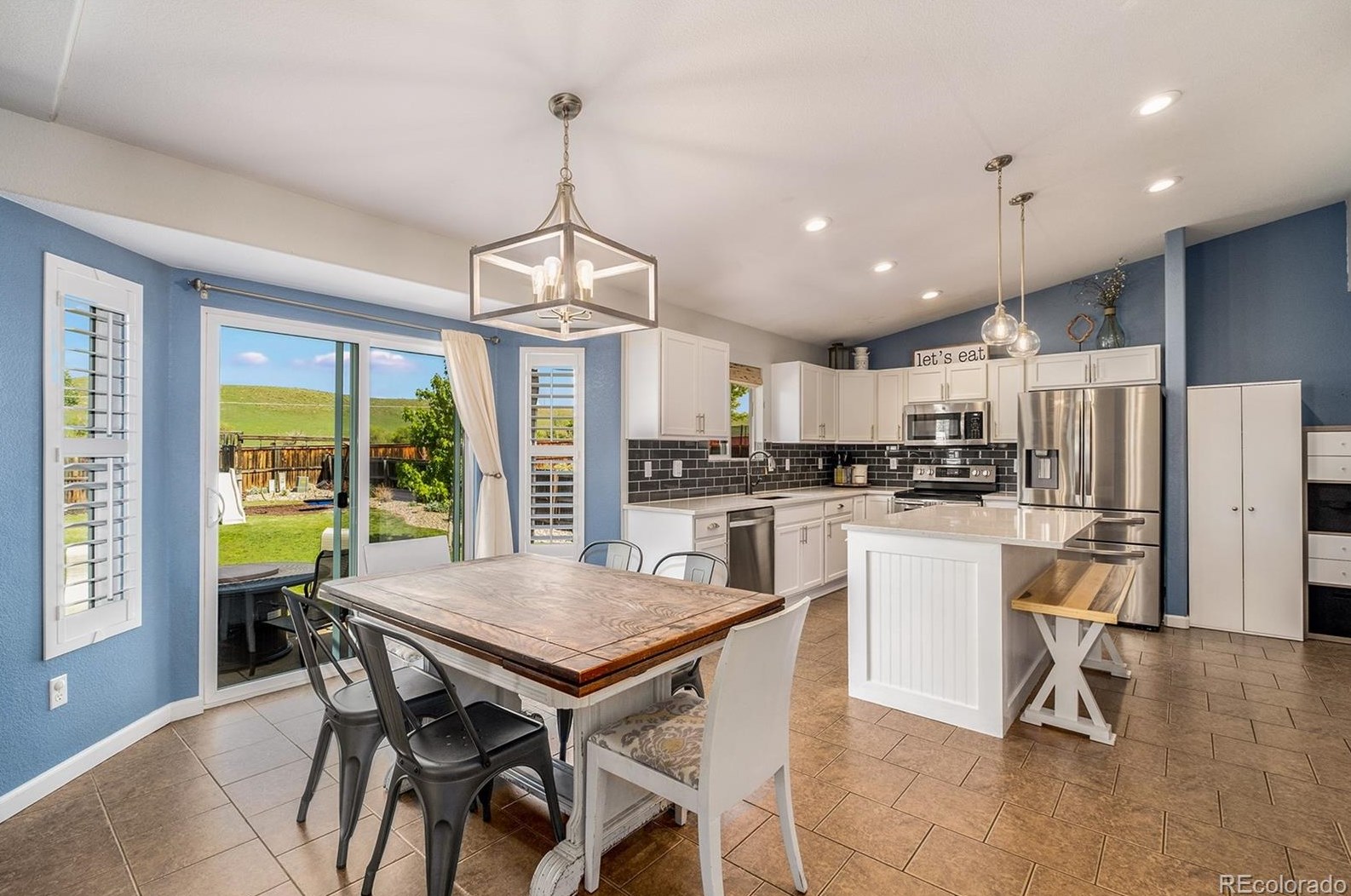 7168 Eagle Rock Dr, Littleton, CO 80125-7905