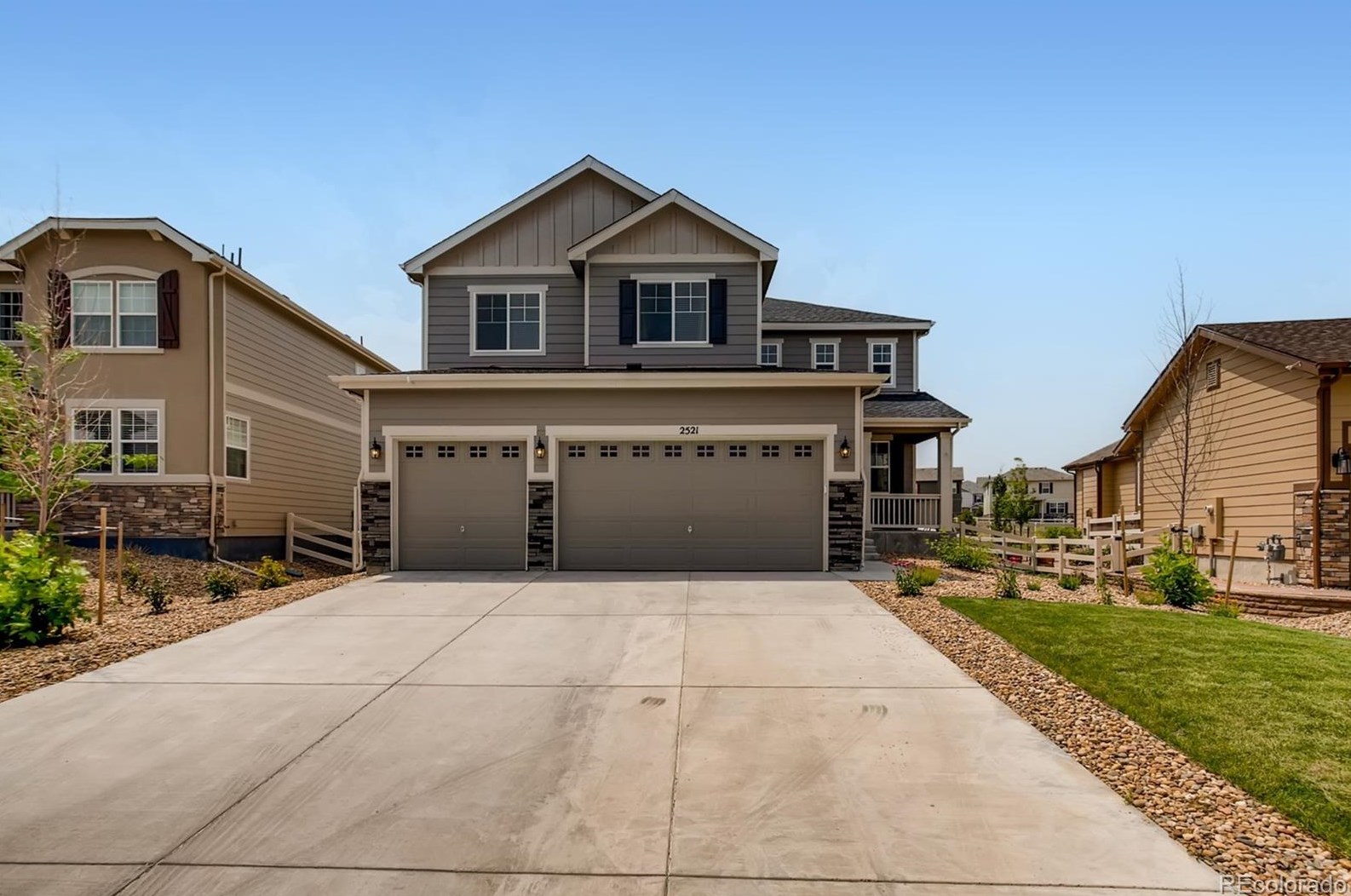 2521 Hillcroft Ln, Castle Rock CO  80104 exterior