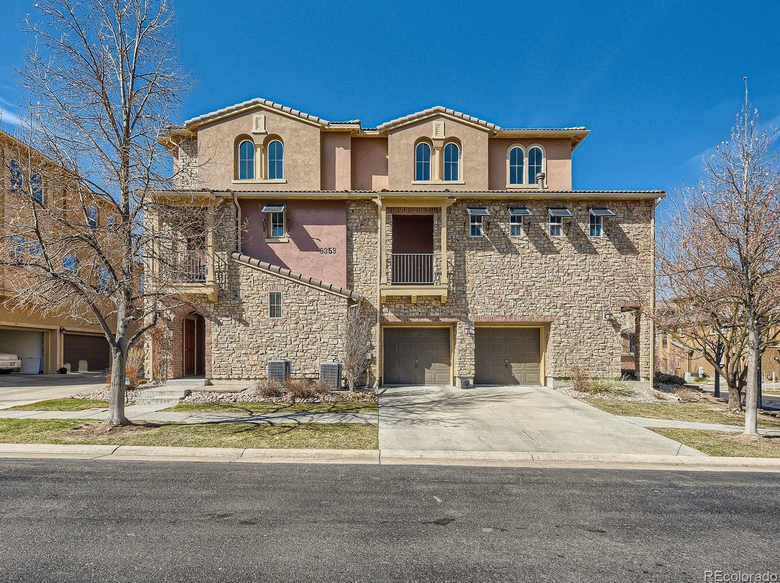 9359 Loggia St, Littleton, CO 80126-7642