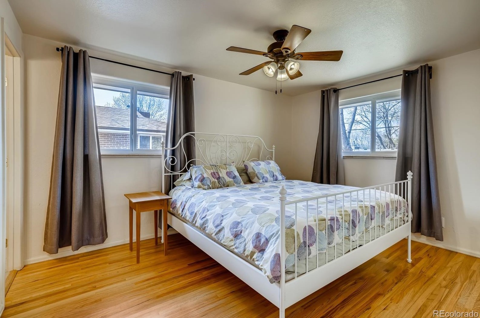 6107 Dudley Ct, Arvada CO  80004-5471 exterior