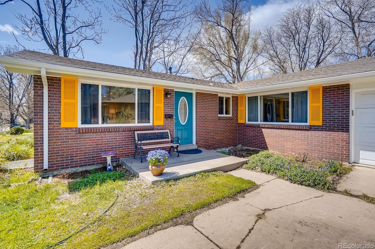 6107 Dudley Ct, Arvada, CO 80004-5471
