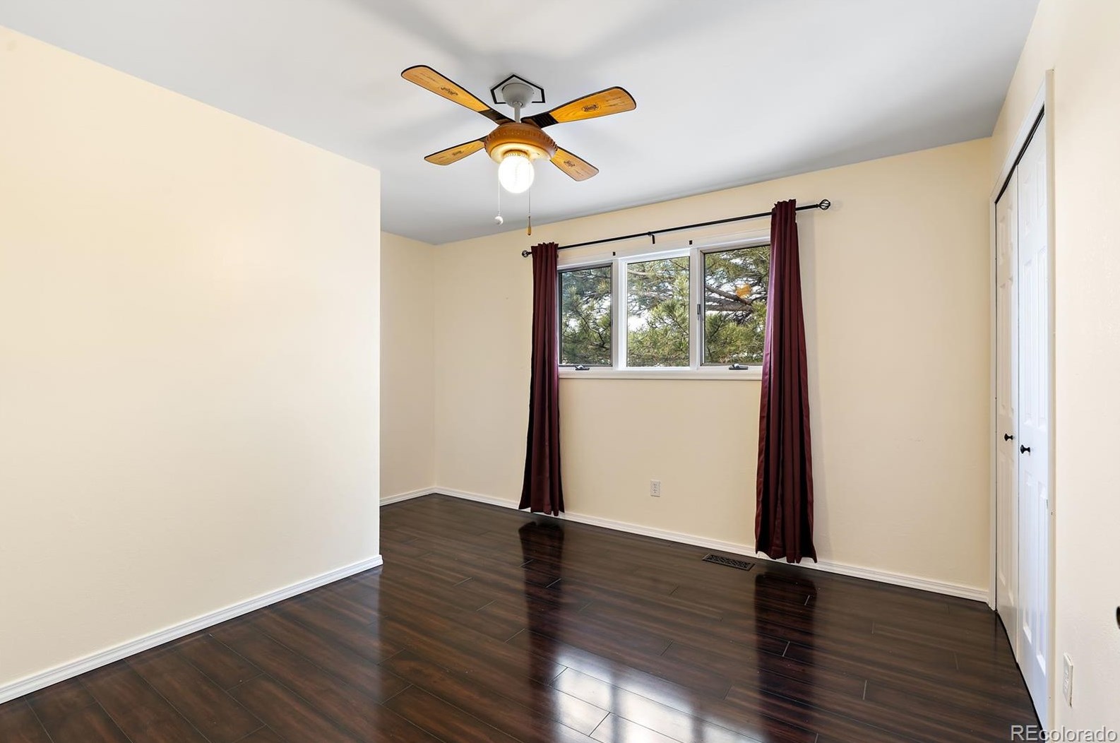 7415 Coors Dr, Arvada CO  80005-2850 exterior